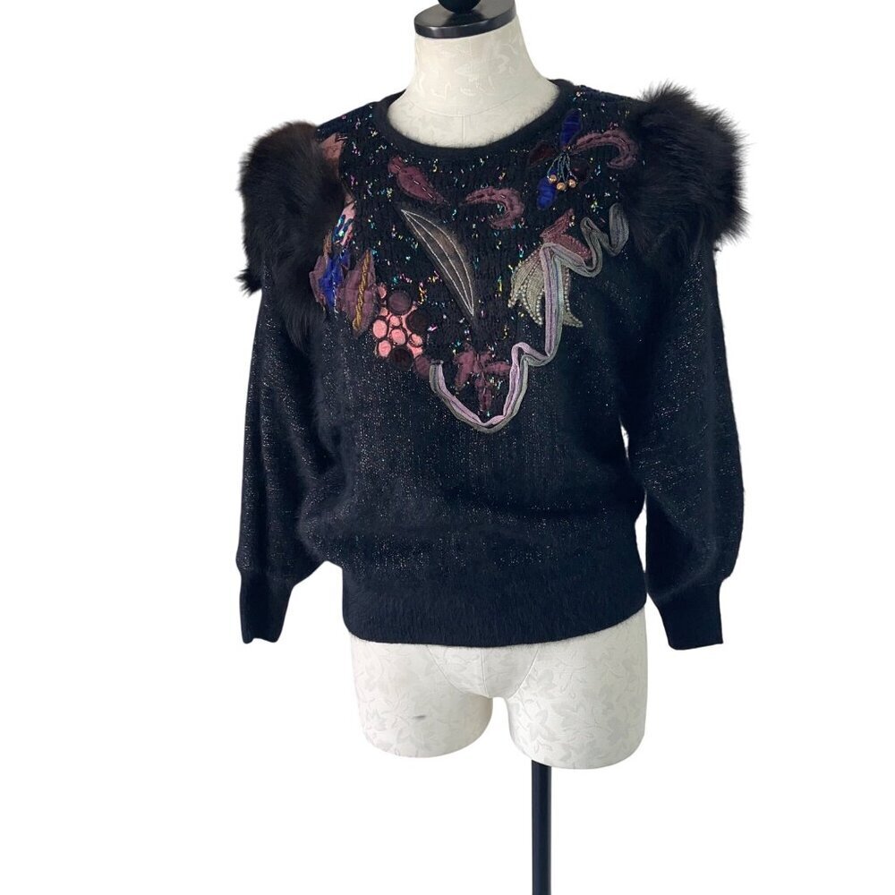 Shelton Vintage Womens Sweater Size Small Black Fur Shoulder Applique Batwing